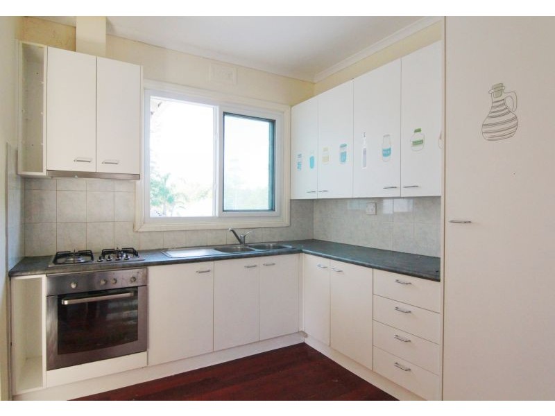 24 Crete Avenue, Ashburton VIC 3147