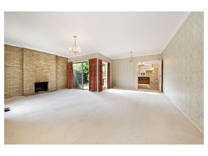 1 Avoca Court, Ashwood VIC 3147