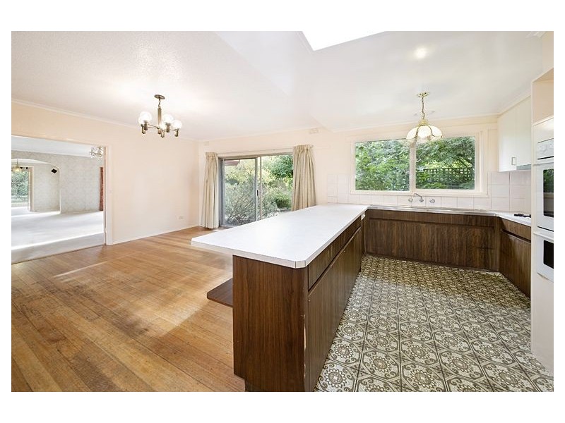 1 Avoca Court, Ashwood VIC 3147