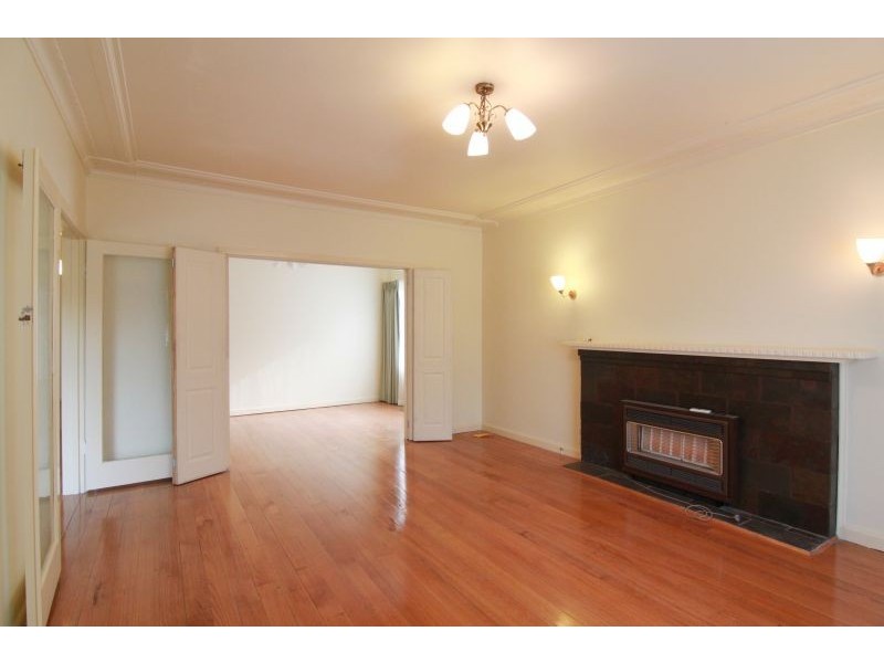 62 Rowen Street, Glen Iris VIC 3146
