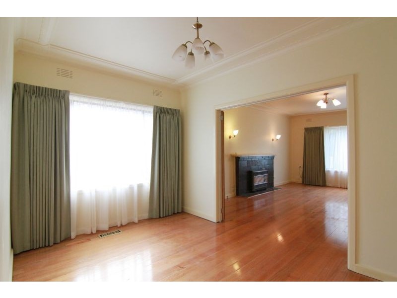 62 Rowen Street, Glen Iris VIC 3146