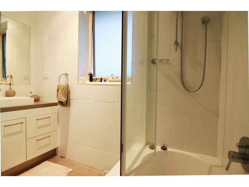 8/12 Brentwood Street, Bentleigh VIC 3204