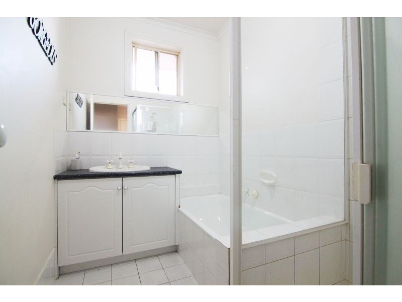 3/8 Carrum St, Malvern East VIC 3145