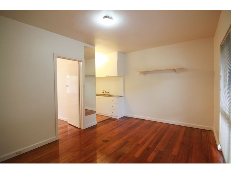 2/14 Osborne Avenue, Glen Iris VIC 3146