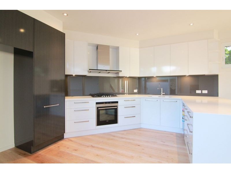 2 Bourneville Avenue, Brighton East VIC 3187