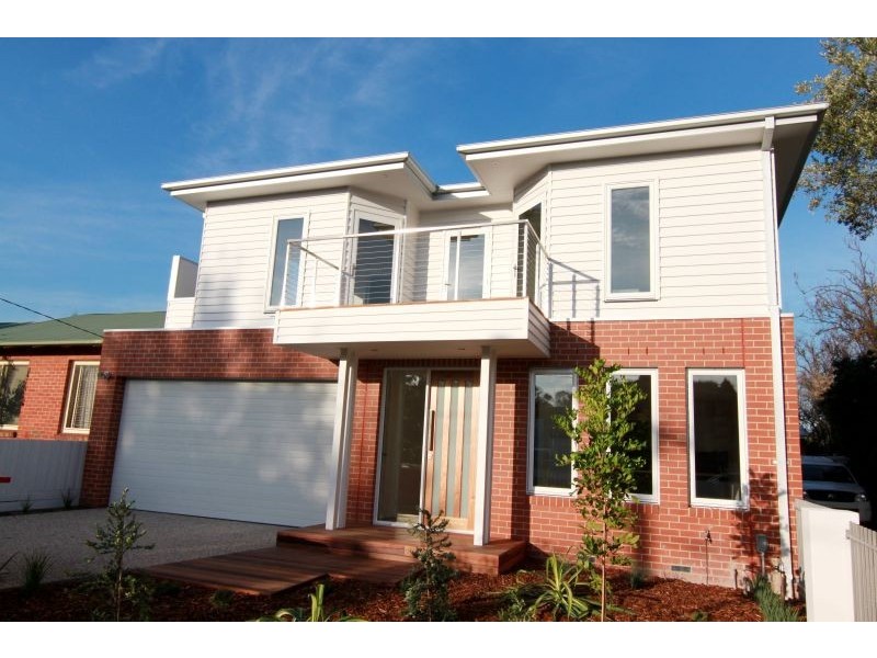 2 Bourneville Avenue, Brighton East VIC 3187