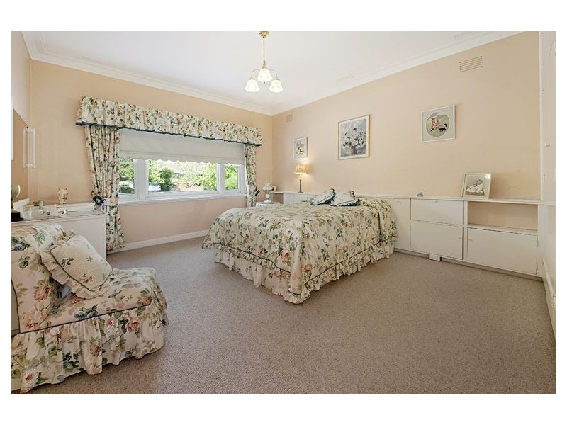 71 Alma Street, Malvern East VIC 3145