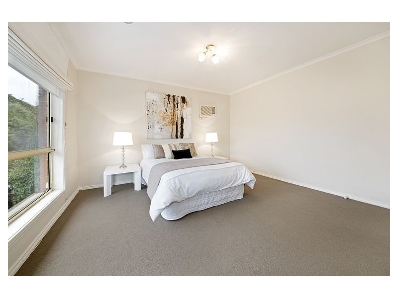 3/8 Carrum Street, Malvern East VIC 3145