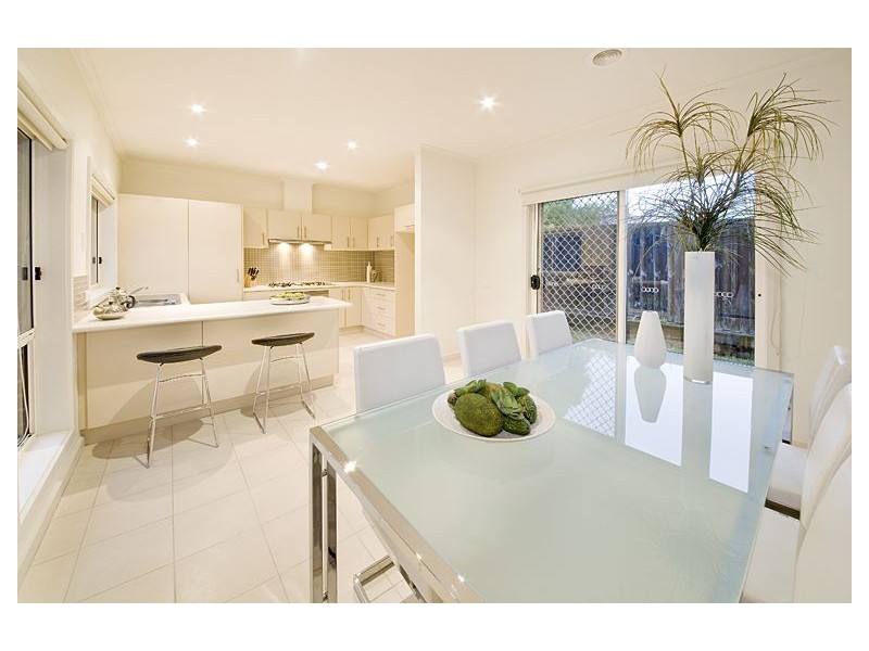 2/5 Wugga Court, Ashwood VIC 3147