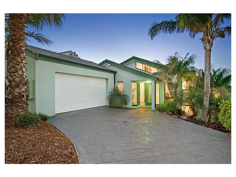 4 Katoomba Drive, Mulgrave VIC 3170