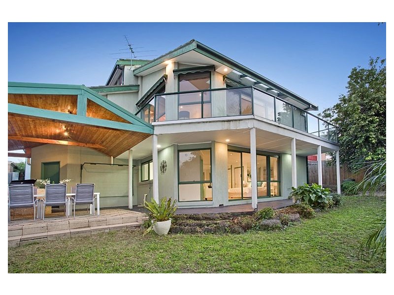 4 Katoomba Drive, Mulgrave VIC 3170