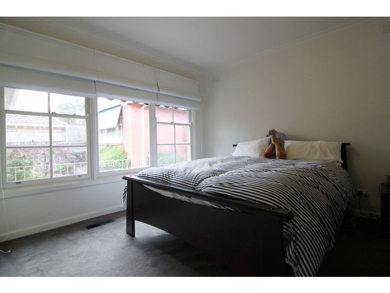 2/18 Beech Street, Malvern East VIC 3145