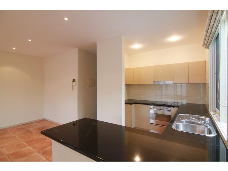 8/27 Edgar Street, Glen Iris VIC 3146