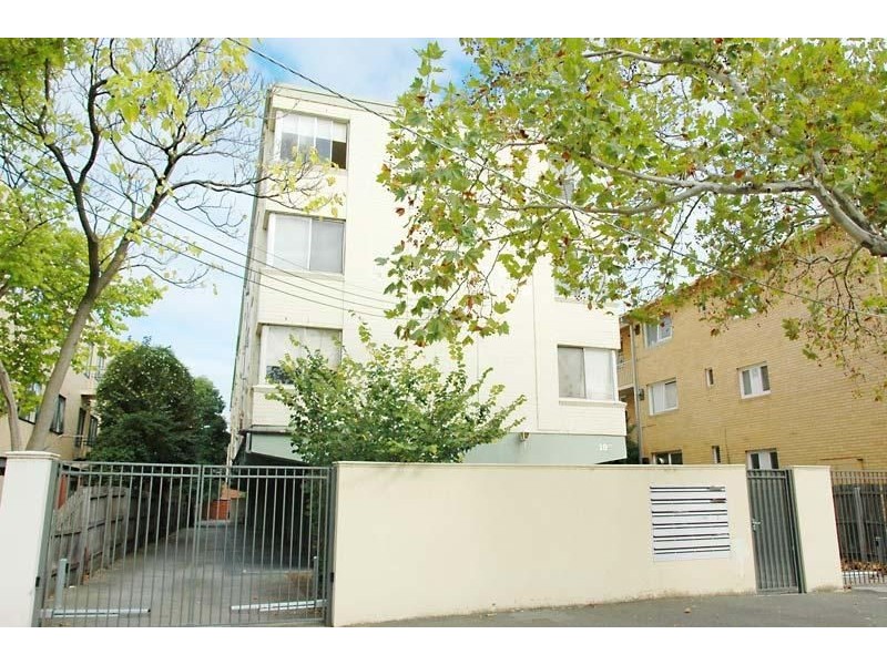 19/193 Brighton Road, Elwood VIC 3184