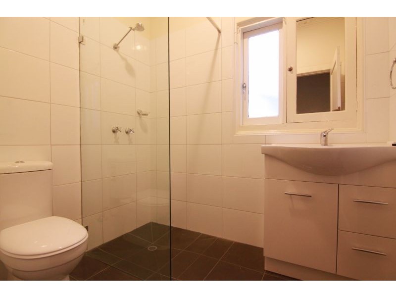 2/5 Shaw Street, Ashwood VIC 3147