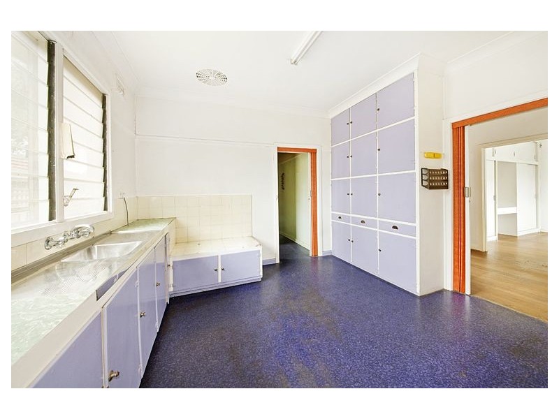 6 Haig Street, Burwood VIC 3125