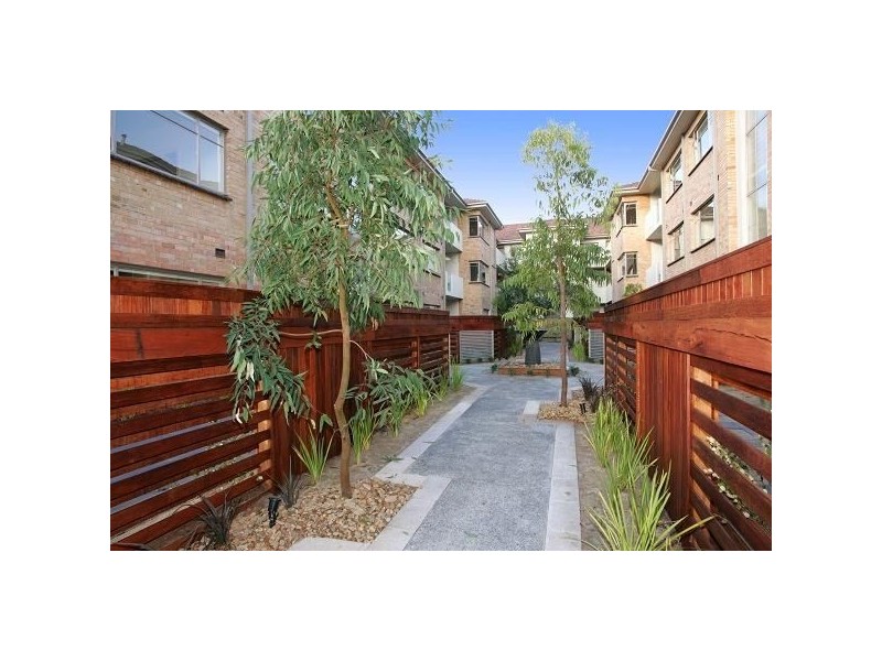 13/14 Chapel Street, St Kilda VIC 3182