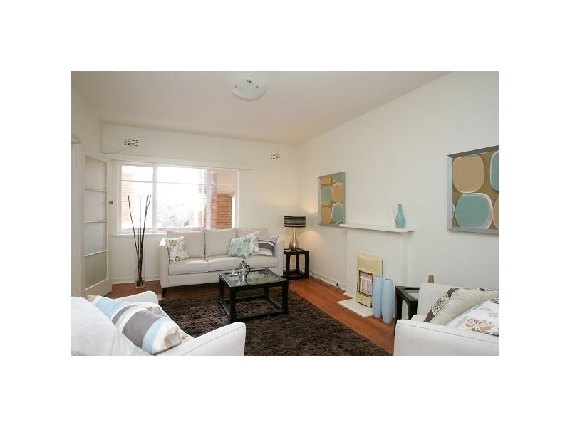 13/14 Chapel Street, St Kilda VIC 3182