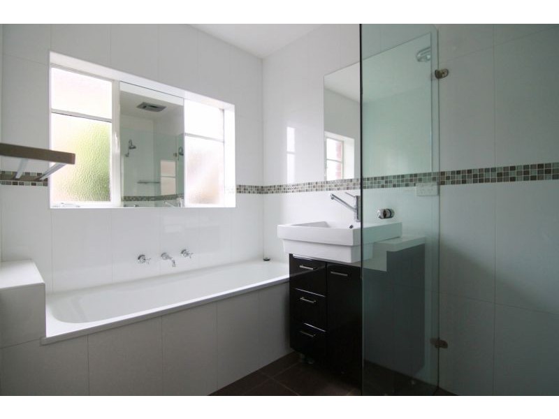 13/14 Chapel Street, St Kilda VIC 3182