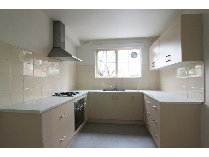 7/2-4 Baker Street, Malvern East VIC 3145