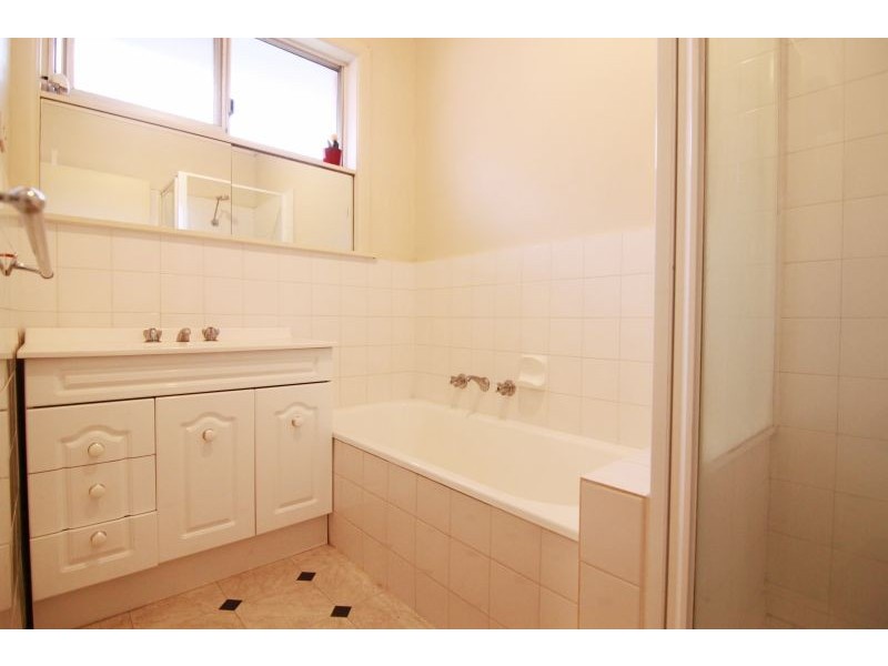 3/2 Osborne Avenue, Glen Iris VIC 3146