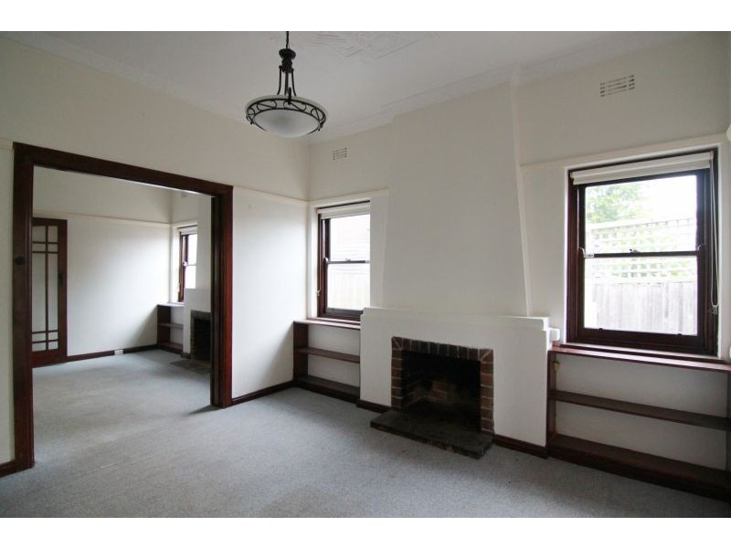 1 Kent Street, Glen Iris VIC 3146