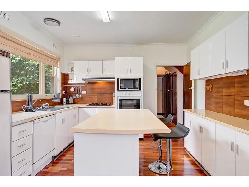 34 Bertram Street, Glen Iris VIC 3146