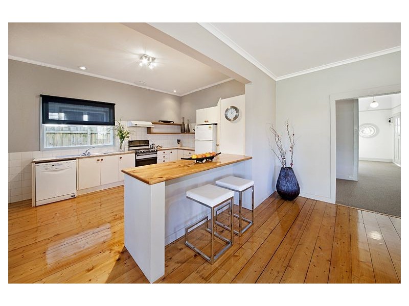 14 Greendale Road, Glen Iris VIC 3146