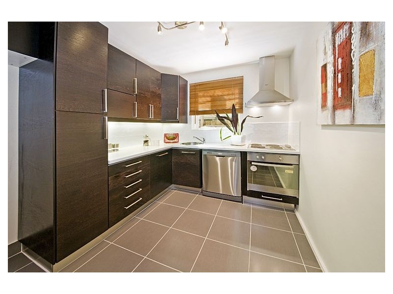 2/2 Edgar Street, Glen Iris VIC 3146