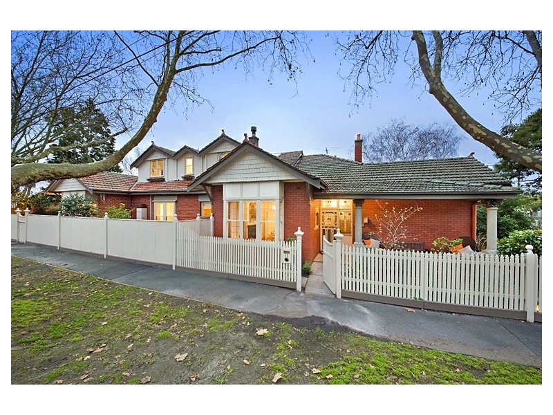 11 Harvey Street, Malvern VIC 3144