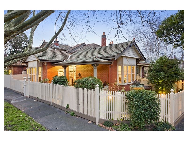 11 Harvey Street, Malvern VIC 3144