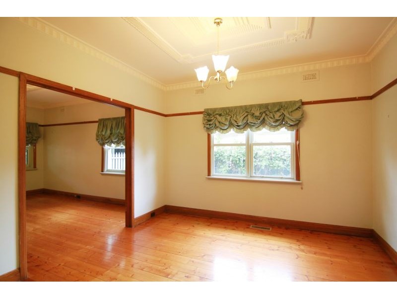 12 Fairview Avenue, Camberwell VIC 3124