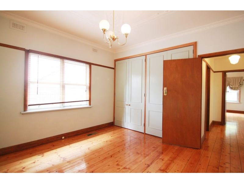 12 Fairview Avenue, Camberwell VIC 3124