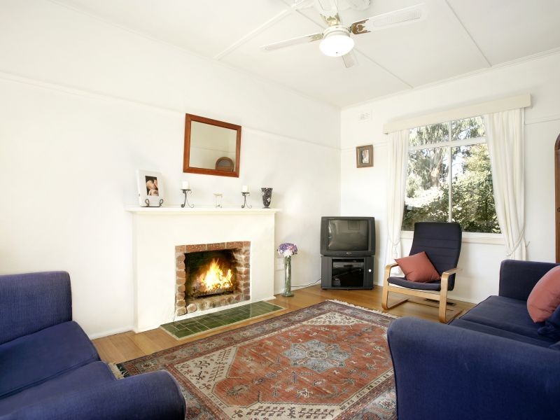 20 Morotai Avenue, Ashburton VIC 3147