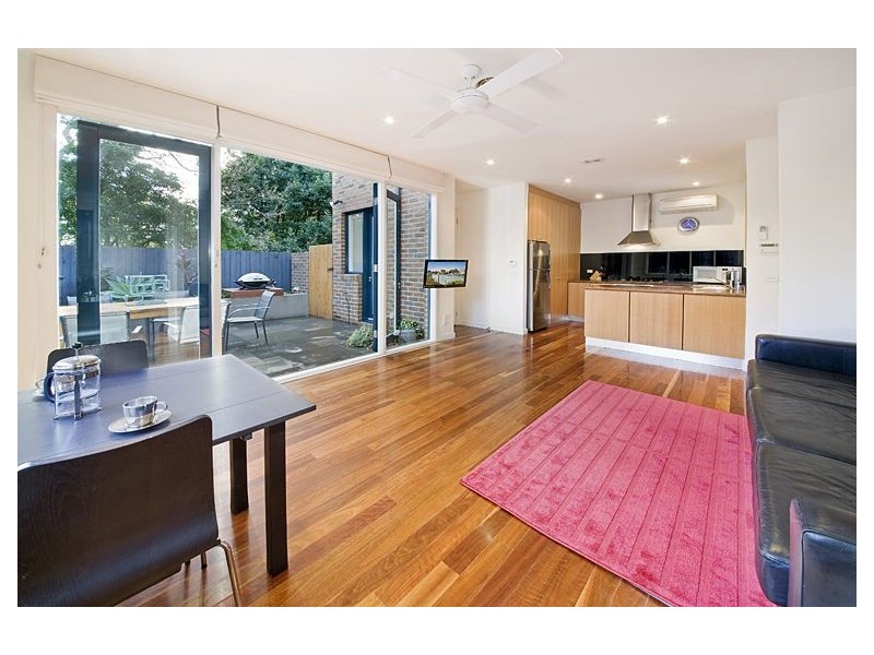 2/12 Duke Street, Ashburton VIC 3147