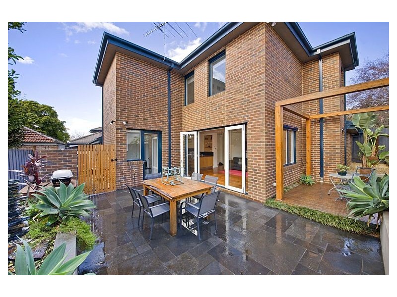 2/12 Duke Street, Ashburton VIC 3147