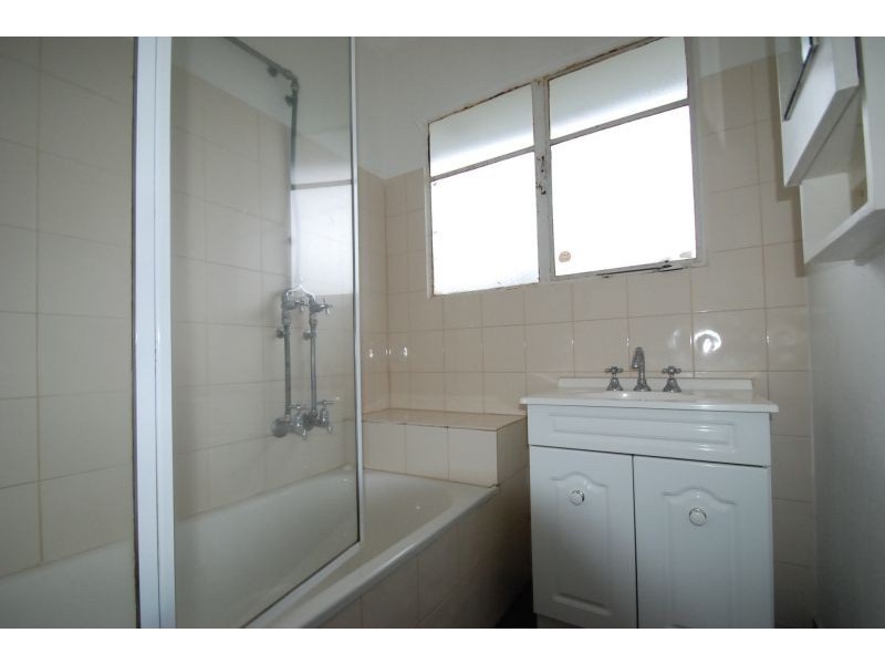 180 Power Avenue, Chadstone VIC 3148