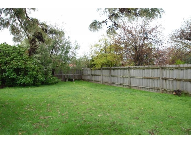 180 Power Avenue, Chadstone VIC 3148