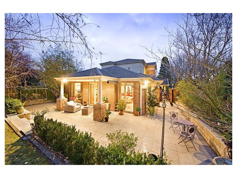 10 Bridges Street, Glen Iris VIC 3146