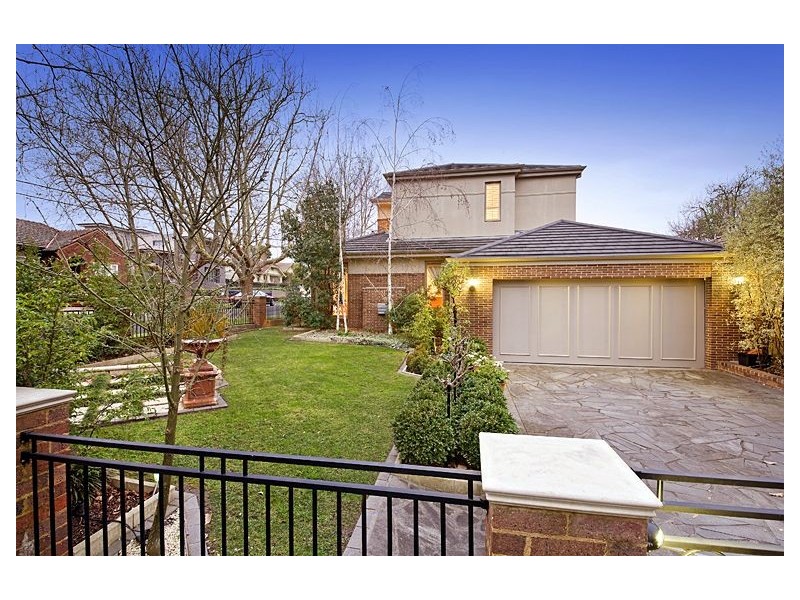 10 Bridges Street, Glen Iris VIC 3146