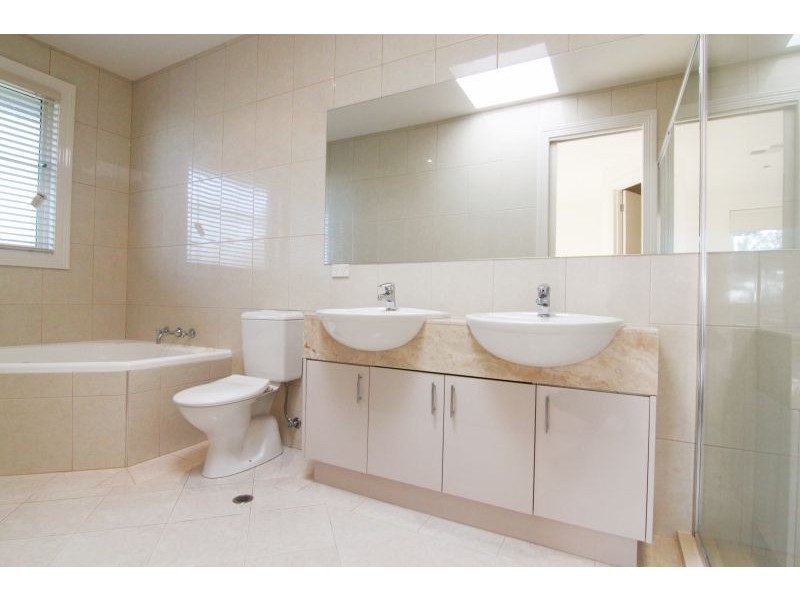 4/2 Moira Street, Malvern East VIC 3145