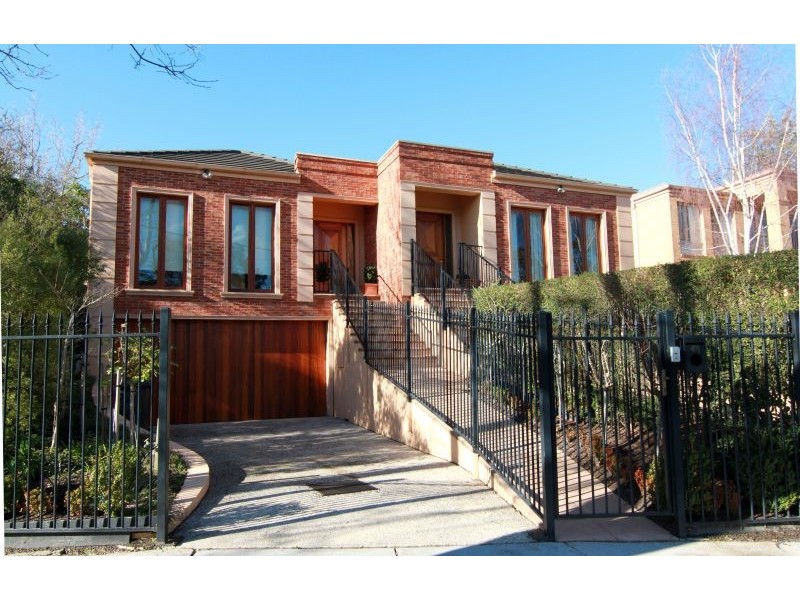 44 Francis Cresent, Glen Iris VIC 3146