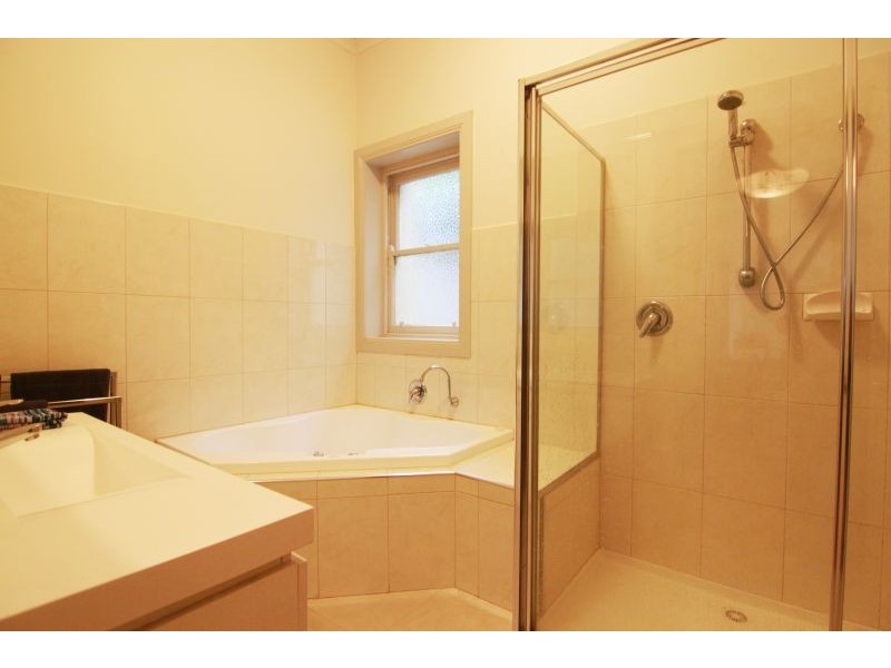 1191 Dandenong Road, Malvern East VIC 3145