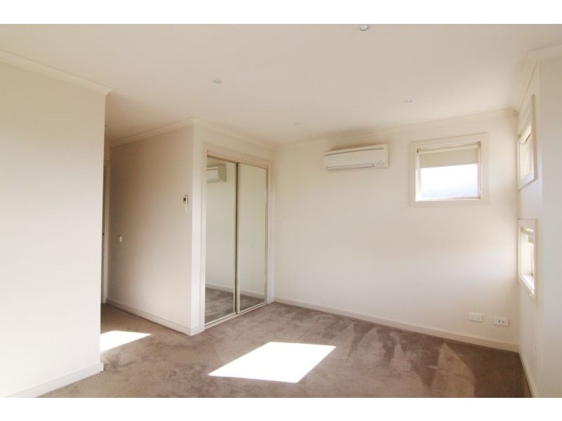 1/5 Wugga Court, Ashwood VIC 3147