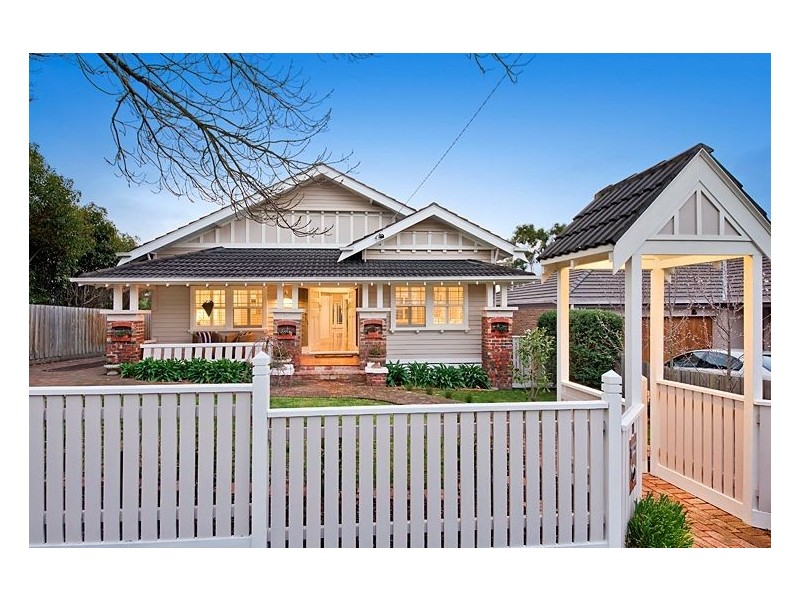 11 Halley Avenue, Camberwell VIC 3124