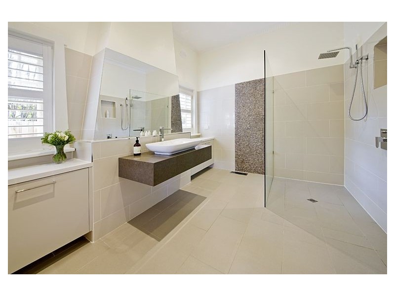 11 Halley Avenue, Camberwell VIC 3124