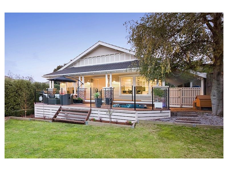 11 Halley Avenue, Camberwell VIC 3124