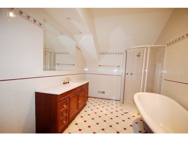 67 Westbury Street, St Kilda East VIC 3183