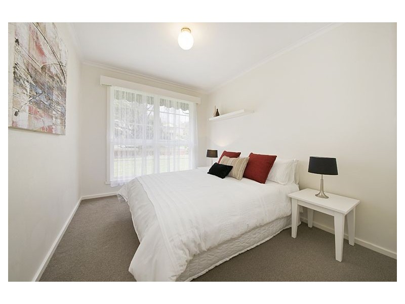 1/6 Yeovil Road, Glen Iris VIC 3146