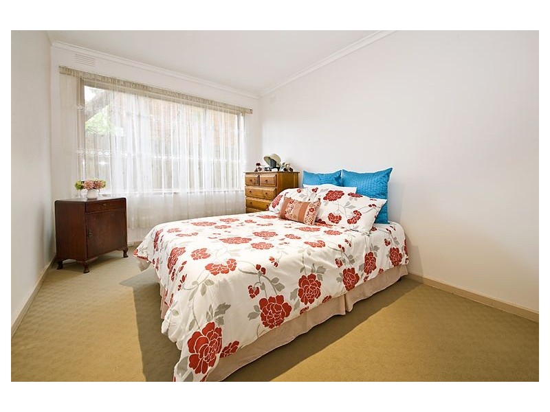 2/64 Edgar Street North, Glen Iris VIC 3146